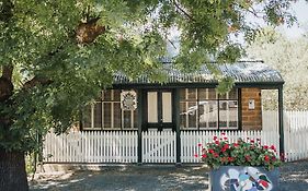 Wild Olive Cottage Clare Valley